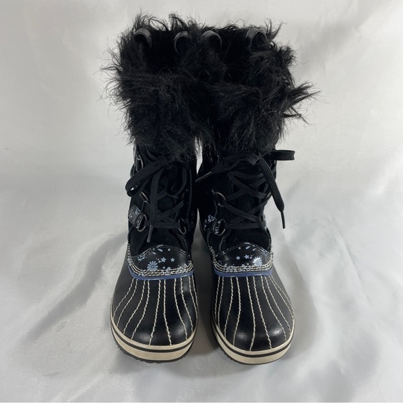 Sorel boots - Picture 11 of 12